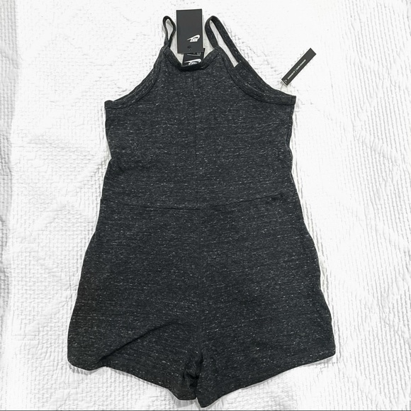 Nike Women's Gym Vintage Romper - Picture 3 of 4